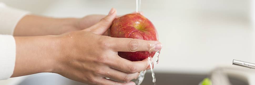 お手軽に楽しめる！ フレーバーウォーターの作り方