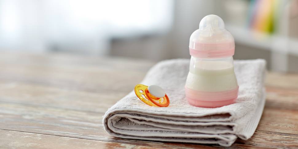 赤ちゃんのミルクを作る「調乳水」の選び方のポイントは？