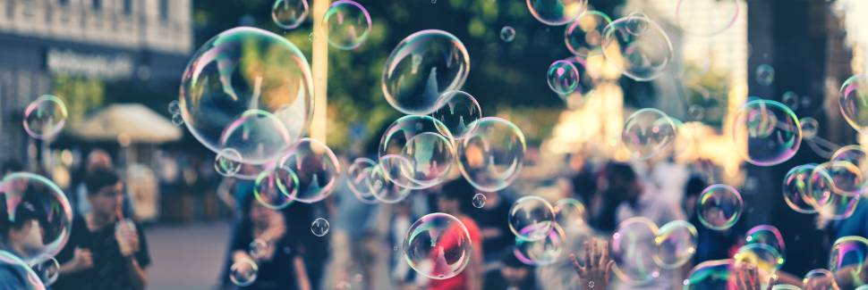 親子でシャボン玉遊びを楽しもう